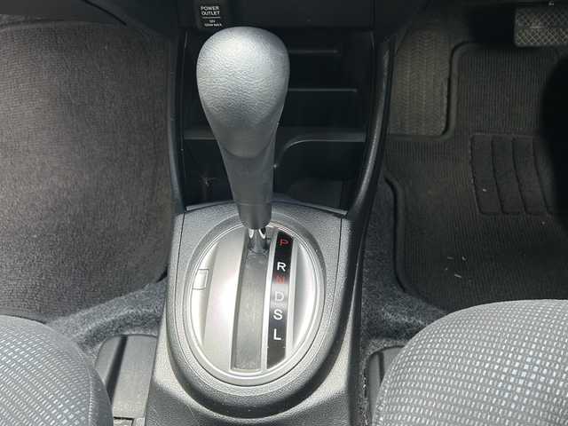 ホンダ フィット G スマートセレ ファインスタイル 京都府 2013(平25)年 6.8万km クリスタルブラックパール ワンオーナー/Pioneerナビ/・フルセグTV/CD/DVD/AM/FM/ビルトインETC/バックカメラ/ドライブレコーダー/オートライト/電格ウインカーミラー/ドアバイザー/純正フロアマット/リアワイパー/保証書/取説/スマートキースペア有