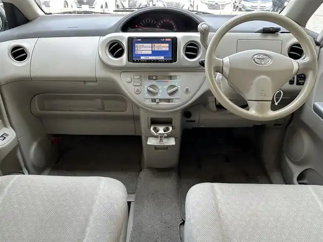 トヨタ ポルテ 130i 兵庫県 2009(平21)年 12.7万km ホワイトパールクリスタルシャイン 社外ナビ/CD/USB/ワンセグTV/ETC/片側パワースライドドア/電動格納ミラー/純正フロアマット/取扱説明書・保証書