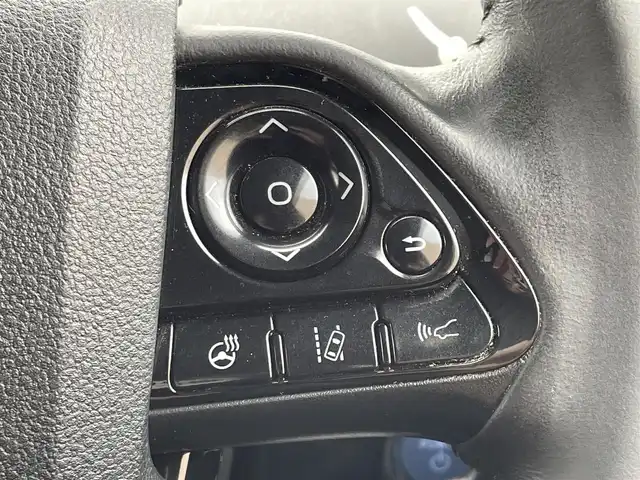 トヨタ プリウス ＰＨＶ A 東京都 2020(令2)年 7.1万km シルバーM 純正ナビ【NSZT-Y68T】/Bluetooth/全周囲カメラ/フルセグTV/アドバンストパーク/モデリスタフルエアロ/トヨタセーフティセンス/レーンキープアシスト/レーダークルーズコントロール/前席シートヒーター/ステアリングヒーター/ブラインドスポットモニター/オートライト/フォグライト/ビルドインETC2.0/スマートキー