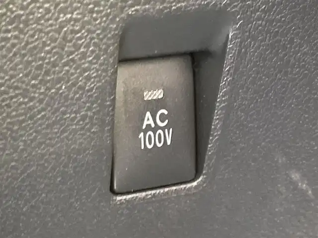 トヨタ プリウス ＰＨＶ A 東京都 2020(令2)年 7.1万km シルバーM 純正ナビ【NSZT-Y68T】/Bluetooth/全周囲カメラ/フルセグTV/アドバンストパーク/モデリスタフルエアロ/トヨタセーフティセンス/レーンキープアシスト/レーダークルーズコントロール/前席シートヒーター/ステアリングヒーター/ブラインドスポットモニター/オートライト/フォグライト/ビルドインETC2.0/スマートキー
