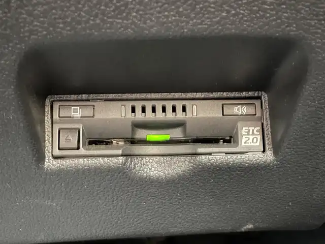 トヨタ プリウス ＰＨＶ A 東京都 2020(令2)年 7.1万km シルバーM 純正ナビ【NSZT-Y68T】/Bluetooth/全周囲カメラ/フルセグTV/アドバンストパーク/モデリスタフルエアロ/トヨタセーフティセンス/レーンキープアシスト/レーダークルーズコントロール/前席シートヒーター/ステアリングヒーター/ブラインドスポットモニター/オートライト/フォグライト/ビルドインETC2.0/スマートキー