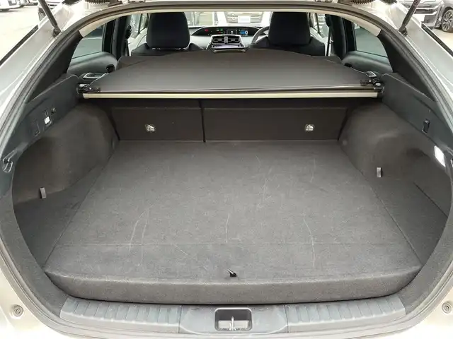 トヨタ プリウス ＰＨＶ A 東京都 2020(令2)年 7.1万km シルバーM 純正ナビ【NSZT-Y68T】/Bluetooth/全周囲カメラ/フルセグTV/アドバンストパーク/モデリスタフルエアロ/トヨタセーフティセンス/レーンキープアシスト/レーダークルーズコントロール/前席シートヒーター/ステアリングヒーター/ブラインドスポットモニター/オートライト/フォグライト/ビルドインETC2.0/スマートキー