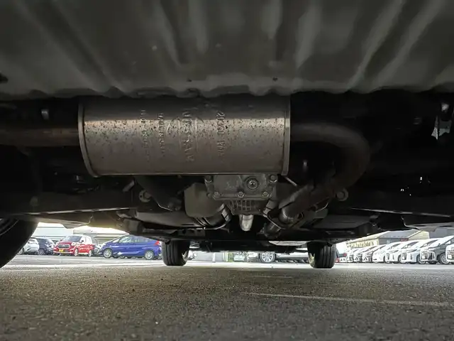 日産 セレナ X 岩手県 2016(平28)年 8.2万km ダイヤモンドブラック 純正9インチSDナビ/AM/FM/CD/DVD/Bluetooth/フルセグTV/バックカメラ/アラウンドビューモニター/ETC/片側パワースライドドア/フリップダウンモニター/クルーズコントロール/衝突被害軽減ブレーキ/横滑り防止装置/コーナーセンサー/アイドリングストップ/オートライト/スマートキー/プッシュスタート/電動格納ミラー/社外15インチAW/純正フロアマット/ドアバイザー
