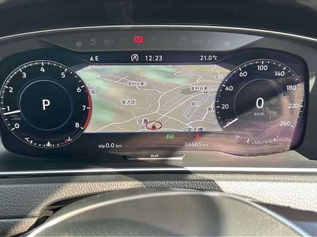 フォルクスワーゲン ゴルフ TSI ハイライン テックED 神奈川県 2019(令1)年 3.5万km アトランティックブルーM ワンオーナー/純正ナビ/　Bluetooth/USB/AUX/CD/DVD/AppleCarPlay/フルセグTV/バックカメラ/アダプティブクルーズコントロール/プリクラッシュブレーキシステム/レーンキープアシスト/ブラインドスポットモニター/パドルシフト/オートライト/純正17インチAW/ビルトインETC2.0/アイドリングストップ/保証書/取扱説明書/スペアキー×１