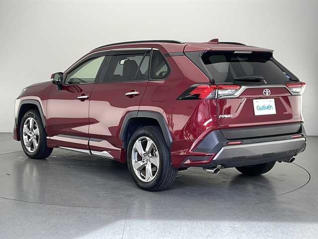 トヨタ ＲＡＶ４ G 長野県 2020(令2)年 2.6万km センシュアルレッドマイカ 4WD/モデリスタフルエアロ/ホワイトレザー/純正ディスレイオーディオ/（Bluetooth/AppleCarPlay/AndoroidAuto）/全方位モニター/衝突軽減ブレーキ/車線逸脱防止/レーダークルーズコントロール/前後コーナーセンサー/ブラインドスポットモニター/ロードサインアシスト/前席シートヒーター/ステアリングヒーター/電動リアゲート/ビルトインETC/運転席パワーシート/スマートキー