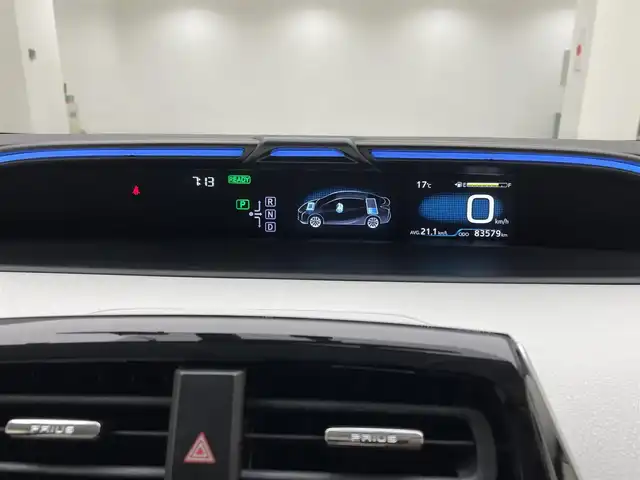 トヨタ プリウス S ツーリングセレクション 兵庫県 2016(平28)年 8.4万km 黒 純正9インチSDナビ(CD/DVD/SD/Bluetooth/フルセグ)/バックカメラ/前後ドライブレコーダー/シートヒーター/レザーシート/社外スポイラー(F.S.R)/コーナーセンサー/LEDヘッドライト/純正17インチアルミホイール/純正フロアマット/ビルトインETC/ナビレディパッケージ