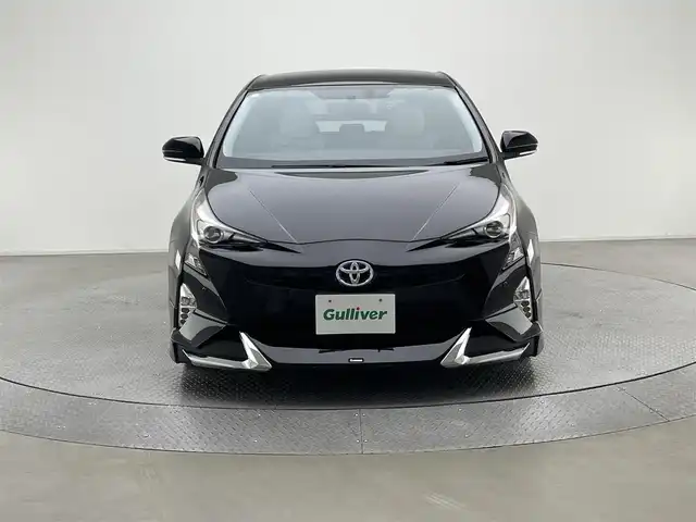 トヨタ プリウス S ツーリングセレクション 兵庫県 2016(平28)年 8.4万km 黒 純正9インチSDナビ(CD/DVD/SD/Bluetooth/フルセグ)/バックカメラ/前後ドライブレコーダー/シートヒーター/レザーシート/社外スポイラー(F.S.R)/コーナーセンサー/LEDヘッドライト/純正17インチアルミホイール/純正フロアマット/ビルトインETC/ナビレディパッケージ