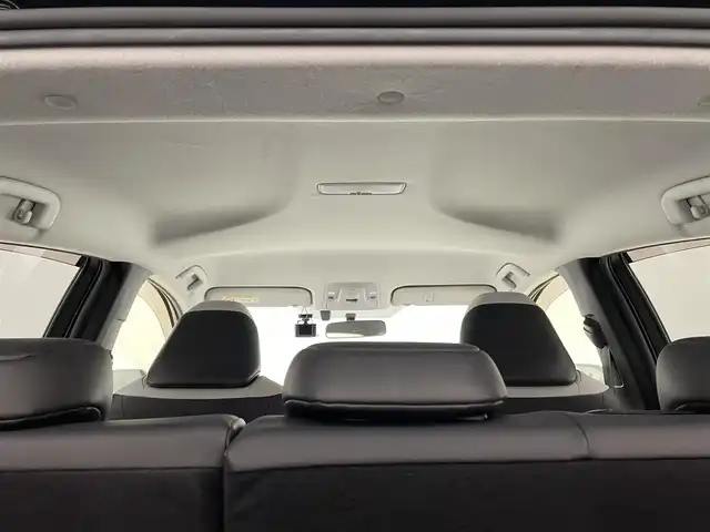 トヨタ プリウス S ツーリングセレクション 兵庫県 2016(平28)年 8.4万km 黒 純正9インチSDナビ(CD/DVD/SD/Bluetooth/フルセグ)/バックカメラ/前後ドライブレコーダー/シートヒーター/レザーシート/社外スポイラー(F.S.R)/コーナーセンサー/LEDヘッドライト/純正17インチアルミホイール/純正フロアマット/ビルトインETC/ナビレディパッケージ