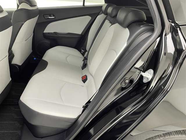 トヨタ プリウス S ツーリングセレクション 兵庫県 2016(平28)年 8.4万km 黒 純正9インチSDナビ(CD/DVD/SD/Bluetooth/フルセグ)/バックカメラ/前後ドライブレコーダー/シートヒーター/レザーシート/社外スポイラー(F.S.R)/コーナーセンサー/LEDヘッドライト/純正17インチアルミホイール/純正フロアマット/ビルトインETC/ナビレディパッケージ