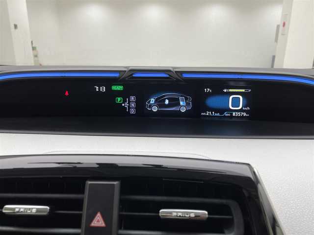 トヨタ プリウス S ツーリングセレクション 兵庫県 2016(平28)年 8.4万km 黒 純正9インチSDナビ(CD/DVD/SD/Bluetooth/フルセグ)/バックカメラ/前後ドライブレコーダー/シートヒーター/レザーシート/社外スポイラー(F.S.R)/コーナーセンサー/LEDヘッドライト/純正17インチアルミホイール/純正フロアマット/ビルトインETC/ナビレディパッケージ