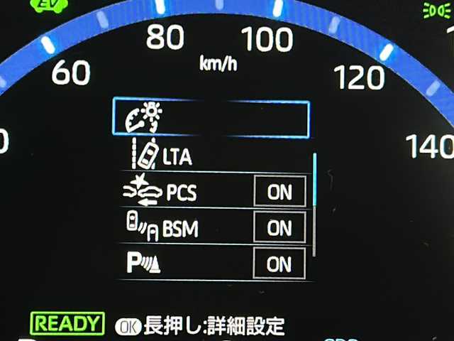 トヨタ ヤリスクロス ハイブリッド Z 宮城県 2021(令3)年 4.1万km シルバーメタリック 禁煙車/トヨタセーフティーセンス/・レーダークルーズコントロール/・レーントレーシングアシスト/・プリクラッシュセーフティーシステム/・ロードサインアシスト/・オートマチックハイビーム/・パーキングサポートブレーキ/ブラインドスポットモニター/純正8インチディスプレイオーディオ/（BT.AM.FM.Applecarplay。AndroidAuto）/バックカメラ/フルセグテレビ/ビルトインETC２．０/前後ドライブレコーダー/電動パーキングブレーキ/AUTOHOLD/前席シートヒーター/運転席パワーシート/ハーフレザーシート/革巻きステアリング/ステアリングスイッチ/プッシュスタート/スマートキー（2本）/純正フロアマット/純正18インチアルミホイール/LEDヘッドライト/横滑り防止機能/アイドリングストップ
