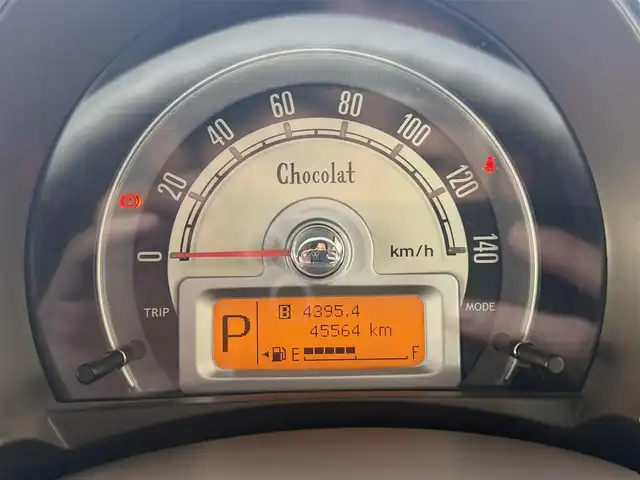 スズキ ラパン ショコラ X 兵庫県 2014(平26)年 4.6万km エアブルーM/ホワイト 純正ナビ/（BT/TV/AUX/SD）/バックカメラ/HIDヘッドライト/AUTOライト/レザーシート/アイドリングストップ/フロントドライブレコーダー/ETC/スマートキー/スペアキー/保証書/取扱説明書