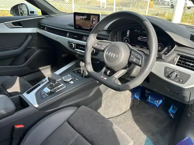 アウディ Ａ５ SB 45TFSIクワトロ スポーツ 福岡県 2019(令1)年 1.3万km グレイシアホワイトメタリック アシスタンスパッケージ/Audiプレセンス/Audiサイドアシスト/レーンキープアシスト/マトリクスLED/バーチャルコックピット　/ハーフレザーシート/前席シートヒーター/純正ナビ/フルセグTV/全方位カメラ/バックカメラ/Ｂｌｕｅｔｏｏｔｈ/ｃａｒｐｌａｙ　/パワーバックドア/前後ドライブレコーダー　/純正18インチアルミホイール/ETC2.0