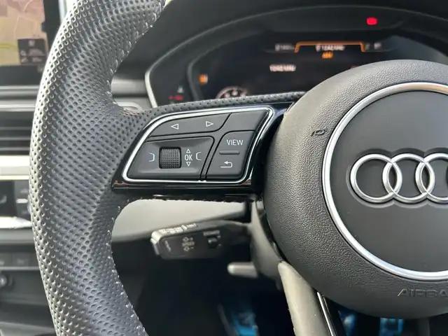 アウディ Ａ５ SB 45TFSIクワトロ スポーツ 福岡県 2019(令1)年 1.3万km グレイシアホワイトメタリック アシスタンスパッケージ/Audiプレセンス/Audiサイドアシスト/レーンキープアシスト/マトリクスLED/バーチャルコックピット　/ハーフレザーシート/前席シートヒーター/純正ナビ/フルセグTV/全方位カメラ/バックカメラ/Ｂｌｕｅｔｏｏｔｈ/ｃａｒｐｌａｙ　/パワーバックドア/前後ドライブレコーダー　/純正18インチアルミホイール/ETC2.0