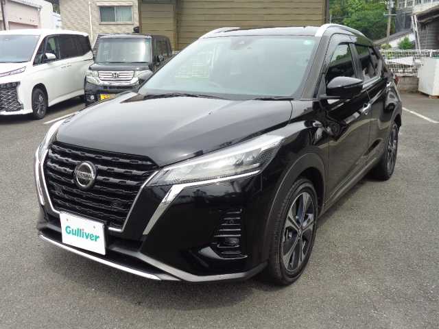 日産 キックス X 鹿児島県 2021(令3)年 1.9万km ピュアブラック 純正9インチメモリーナビゲーション（ＭＭ321Ｄ-Ｌ）/フルセグＴＶ．DVD．ＣＤ．ブルーツゥース．ＳＤ録音．再生/USB.AM/FMラジオ/プロパイロット/インテリジェントアラウンドビューモニター/インテリジェントスマートインナーミラー/ビルトイン2.0ETC/セーフティアシスト/ナビ連動前後ドラレコ（ＤＨ5ーＤ）/USBポート前席　後席付き/LEDオートライト&フォグランプ/アドバンスドドライブアシストディスプレイメーター/電動パーキングブレーキ/オートブレーキホールド/シルバールーフレール/オートエアコン/リアトランクトノカバー/リモコンキーＸ2/取扱説明書　ナビ取説　保証書 ETC取説　ドラレコ取説有り