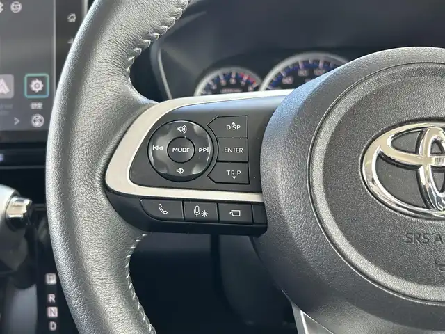 トヨタ ルーミー カスタムG 福岡県 2021(令3)年 2.5万km パールホワイトⅢ ・純正9インチディスプレイオーディオ/（ラジオ/フルセグ/Bluetooth/USB/iPod/交通情報）/・両側パワースライドドア/・アラウンドビューモニター/・ビルドインETC/・衝突被害軽減システム/・クリアランスソナー/・横滑り防止装置/・LEDヘッドライト/・追従型クルーズコントロール/・電動パーキングブレーキ/・ステアリングスイッチ/・オート電動格納ミラー/・D/N席シートヒーター/・ドアバイザー/・リアテーブル/・ISOFIX