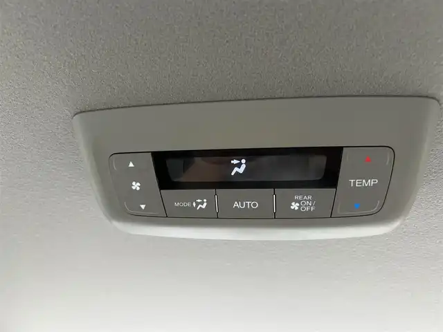 ホンダ ステップワゴン スパーダ クールスピリット 熊本県 2015(平27)年 7万km プレミアムスパイスパープルP ワンオーナー/ホンダセンシング/純正ナビ/（CD・DVD・フルセグTV・BTオーディオ・SD）/バックカメラ/ETC/前後ドライブレコーダー/純正17インチAW/レーダークルーズ/両側パワースライドドア/ハーフレザーシート/前席シートヒーター/LEDヘッドライト/オートライト/フォグライト/横滑り防止装置/ウィンカーミラー/純正フロアマット/ドアバイザー/新車保証書/取扱説明書/スマートスペアキー×1本