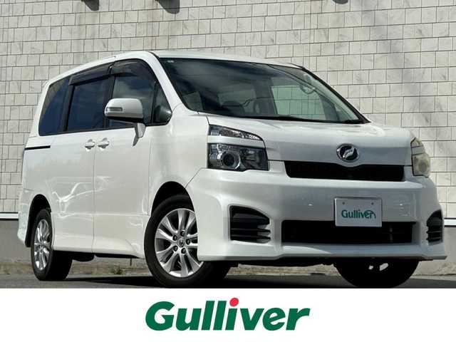 トヨタ ヴォクシー Z 山形県 2012(平24)年 10.2万km ホワイトパールクリスタルシャイン ４WD/純正メモリナビ/フルセグTV/FM/AM/DVD/CD/横滑り防止装置/純正バイザー/純正マット/ETC