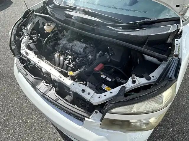 トヨタ ヴォクシー Z 山形県 2012(平24)年 10.2万km ホワイトパールクリスタルシャイン ４WD/純正メモリナビ/フルセグTV/FM/AM/DVD/CD/横滑り防止装置/純正バイザー/純正マット/ETC