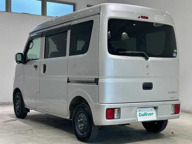 スズキ エブリイ JOIN 宮城県 2019(令1)年 4.2万km シルキーシルバーメタリック 4WD/スズキセーフティサポート/・衝突軽減ブレーキ/・車線逸脱警報装置/・コーナーセンサー/社外ナビ/・型番：CN-RA05WD/・フルセグTV/Bluetooth/CD/DVD/・バックカメラ/両側スライドドア/リモコンキー/・スペアキー/オートライト/・ヘッドライトレベライザー/純正ラバーマット/ドアバイザー/社外AW付スタッドレスタイヤ積込/・145R12 4mm