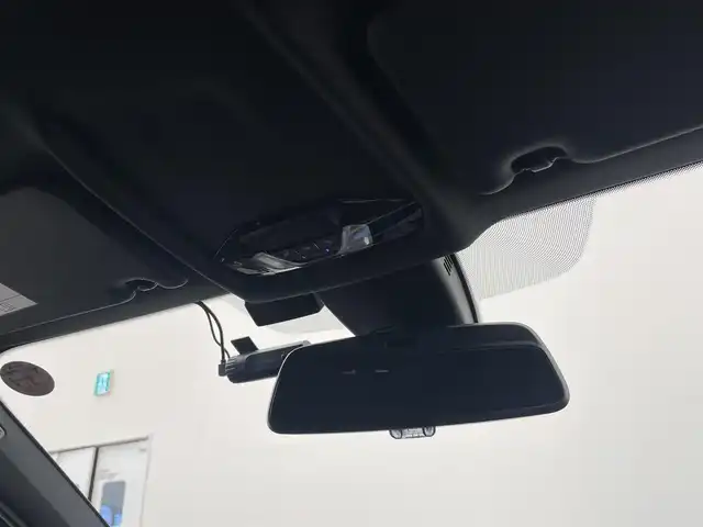 ＢＭＷ ＢＭＷ １１８ｉ Mスポーツ 岡山県 2019(令1)年 2.9万km 白 純正iDrive7/バックカメラ/パーキングアシスト/後退アシスト/Bluetooth/AppleCarPlay/MSP専用サスペンション/MSP専用ハンドル/MSPドアシルプレート/MSPハーフレザーシート/アンビエントライト/ACC/オートマチックトランクゲートオペレーション/コンフォートアクセス/ワイヤレス充電トレイ/走行モード/アクティブPDC/正面衝突警告/車線逸脱警告/車線変更警告/ブレーキAH