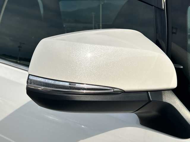 トヨタ ヴェルファイア ゴールデンアイズⅡ 佐賀県 2021(令3)年 3.6万km ホワイトパールクリスタルシャイン ・純正メーカーOPナビ/・デジタルインナーミラー/・バックカメラ/・パーキングサポートブレーキ/・プリクラッシュセーフティ/・ツインムーンルーフ/・安心降車アシスト/・レーダークルーズコントロール/・レーンディパーチャーアラート/・クリアランスソナー/・インテリジェントクリアランスソナー/・ブラインドスポットモニター（ＢＳＭ）/・社外ドライヴレコーダー前後/・両側パワースライドドア/・オットマン/・パワーバックドア/・純正18インチアルミホイール/・LEDヘッドライト/・フォグランプ/・スマートキー/・スペアキー×１