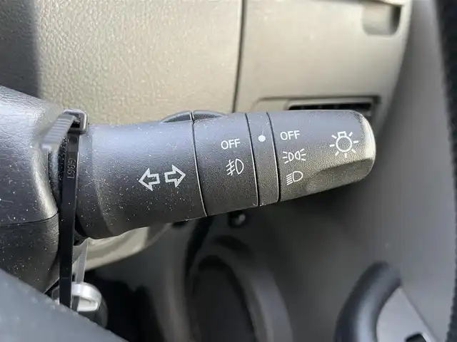 日産 エクストレイル X 島根県 2007(平19)年 8.8万km ダイヤモンドシルバー 純正ＨＤＤナビ/AM/FM　/地デジ　/ＤＶＤ再生　/ＥＴＣ　/前席シートヒーター　/スマートキー　/純正１６インチアルミホイール