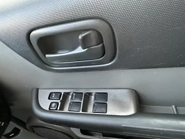 日産 エクストレイル X 島根県 2007(平19)年 8.8万km ダイヤモンドシルバー 純正ＨＤＤナビ/AM/FM　/地デジ　/ＤＶＤ再生　/ＥＴＣ　/前席シートヒーター　/スマートキー　/純正１６インチアルミホイール