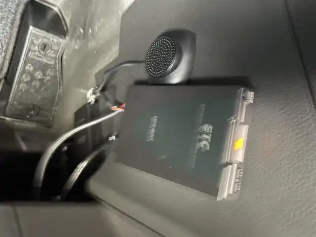 日産 エクストレイル X 島根県 2007(平19)年 8.8万km ダイヤモンドシルバー 純正ＨＤＤナビ/AM/FM　/地デジ　/ＤＶＤ再生　/ＥＴＣ　/前席シートヒーター　/スマートキー　/純正１６インチアルミホイール