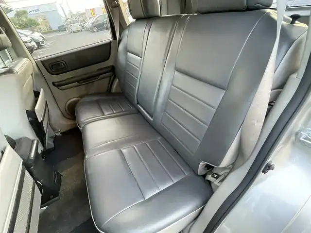 日産 エクストレイル X 島根県 2007(平19)年 8.8万km ダイヤモンドシルバー 純正ＨＤＤナビ/AM/FM　/地デジ　/ＤＶＤ再生　/ＥＴＣ　/前席シートヒーター　/スマートキー　/純正１６インチアルミホイール