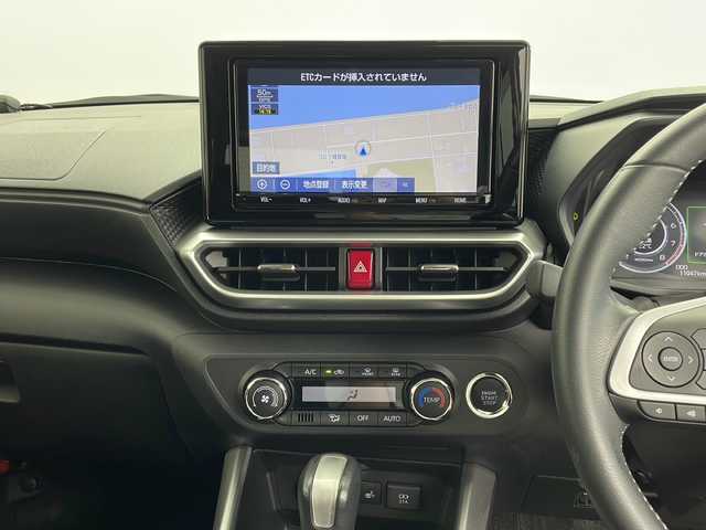トヨタ ライズ Z 鹿児島県 2020(令2)年 1.1万km ファイアークォーツレッドM スマートアシスト/レーンキープコントロール/アダプティブクルーズコントロール/アダプティブドライビングビーム/ブラインドスポットモニター/リアクロストラフィックアラート/ワンオーナー/純正9インチSDナビ/AM　FM　CD　DVD　BT　フルセグTV/パノラミックビューモニター/ドライブレコーダー/ETC2.0/前席シートヒーター/スマートキー×２/革巻きステアリング/ステアリングリモコン/前後コーナーセンサー/純正フロアマット/純正17インチアルミホイール/LEDヘッドライト/フォグライト/ドアバイザー