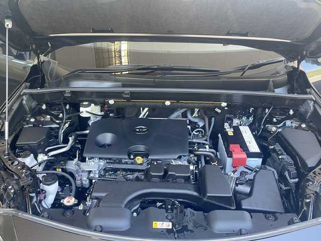トヨタ ハリアー Z レザーパッケージ 福島県 2024(令6)年 0.9万km プレシャスブラックパール 登録時走行距離：8240km/ワンオーナー/純正ディスプレイオーディオ/ (フルセグTV/BT/USB/HDMI/AM/FM)/バックカメラ/プッシュスタート/デジタルインナーミラー/ビルトインETC/クルーズコントロール/ステアリングヒーター/ステアリングスイッチ/レザーシート/パワーシート/ (D席/N席）/シートヒーター/ (D席/N席）/シートベンチレーション/ (D席/N席）/メモリーシート/電動リアゲート/電動チルト/純正フロアマット/電動格納ミラー/ウィンカーミラー/純正ドアバイザー/純正LEDヘッドライト/フォグランプ/横滑り防止装置/レーンキープアシスト/コーナーセンサー/オートライト/オートマチックハイビーム/スマートキー/スペアキー×1/保証書/取扱説明書