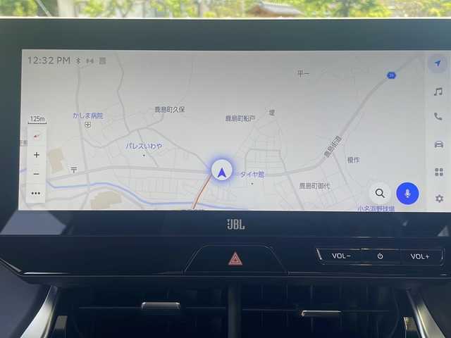トヨタ ハリアー Z レザーパッケージ 福島県 2024(令6)年 0.9万km プレシャスブラックパール 登録時走行距離：8240km/ワンオーナー/純正ディスプレイオーディオ/ (フルセグTV/BT/USB/HDMI/AM/FM)/バックカメラ/プッシュスタート/デジタルインナーミラー/ビルトインETC/クルーズコントロール/ステアリングヒーター/ステアリングスイッチ/レザーシート/パワーシート/ (D席/N席）/シートヒーター/ (D席/N席）/シートベンチレーション/ (D席/N席）/メモリーシート/電動リアゲート/電動チルト/純正フロアマット/電動格納ミラー/ウィンカーミラー/純正ドアバイザー/純正LEDヘッドライト/フォグランプ/横滑り防止装置/レーンキープアシスト/コーナーセンサー/オートライト/オートマチックハイビーム/スマートキー/スペアキー×1/保証書/取扱説明書