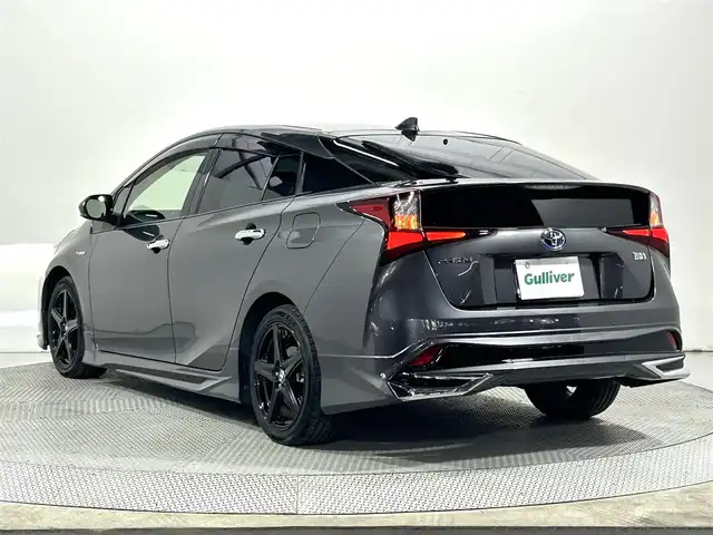 トヨタ プリウス S ツーリングセレクション 大阪府 2019(令1)年 4.5万km グレーメタリック モデリスタエアロ 黒革シート 純正ナビ(フルセグ/DVD再生/Bluetooth) バックカメラ ETC 衝突軽減 レーダーC レーンアシスト クリアランスソナー シートヒーター 前後ドラレコ