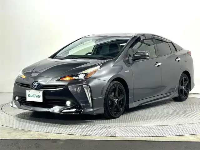 トヨタ プリウス S ツーリングセレクション 大阪府 2019(令1)年 4.5万km グレーメタリック モデリスタエアロ 黒革シート 純正ナビ(フルセグ/DVD再生/Bluetooth) バックカメラ ETC 衝突軽減 レーダーC レーンアシスト クリアランスソナー シートヒーター 前後ドラレコ