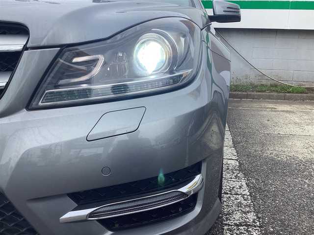 メルセデス・ベンツ Ｃ１８０ クーペ 栃木県 2014(平26)年 7.7万km ガンＭ メーカーナビ/B/Tオーディオ/フルセグTV/ハーマンカードン/前席シートメモリー/前席パワーシート/キーレスゴー/ETC/レーンキープアシスト/ブラインドスポット/アテンションアシスト/ESP/PRE SAFEブレーキ/前後ドライブレコーダー/純正18inch/オートエアコン/ISOFIX/ウインカーミラー/取扱説明書/保証書
