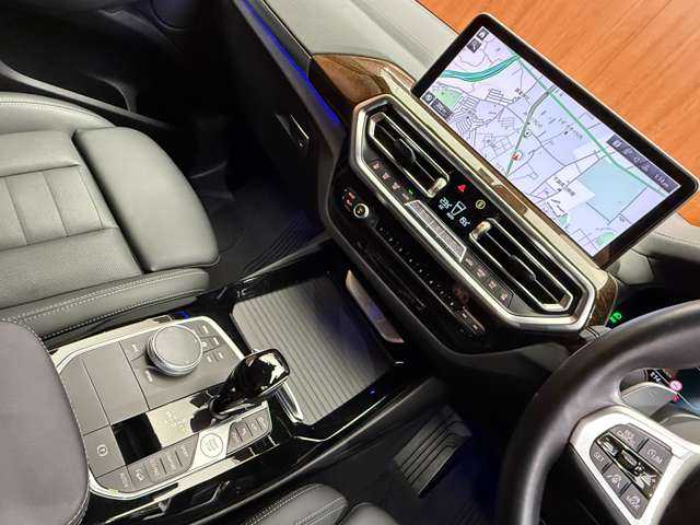 ＢＭＷ ＢＭＷ Ｘ３ xDrive20d Mスポーツ 千葉県 2023(令5)年 2.3万km ファイトニックブルー セレクトＰＫＧ　/レザーＰＫＧ　/パノラマＳＲ　/純正ナビ　/３６０°カメラ　/ＡＣＣ　/アクティブベンチレーション　/シートヒーター　/パワーシート　/電動リアゲート　/ＬＥＤヘッドライト　/オートライト　/ｈ／ｋサウンド