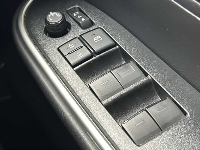 トヨタ ノア S－G 宮城県 2022(令4)年 1.9万km ホワイトパールクリスタルシャイン ワンオーナー/(AM/FM/TV/USB/BT/CD/DVD/Miracast)/両側パワースライドドア/純正ナビ/バックカメラ/ビルトインETC2.0/前後ドライブレコーダー/トヨタセーフティーセンス/レーダークルーズコントロール/プッシュスタート/スマートキー/オートライト/オートマチックハイビーム/LEDヘッドライト/フォグランプ/ヘッドライトレベライザー/ドアバイザー/純正フロアマット/純正16インチアルミホイール