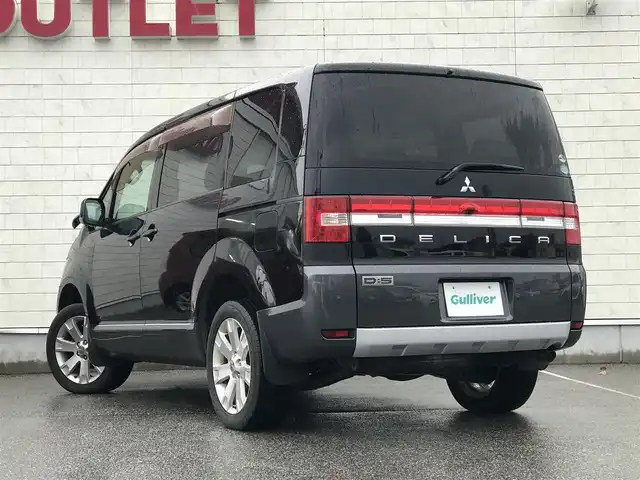 三菱 デリカＤ：５ G－Power package 富山県 2008(平20)年 8.5万km ディープブラックマイカ 4WD/社外ナビ/フルセグTV/Bluetooth/バックカメラ/クルーズコントロール/片側パワースライドドア/スマートキー/スペアキー１本/パドルシフト/オートライト/電動格納ミラー/ウインカーミラー