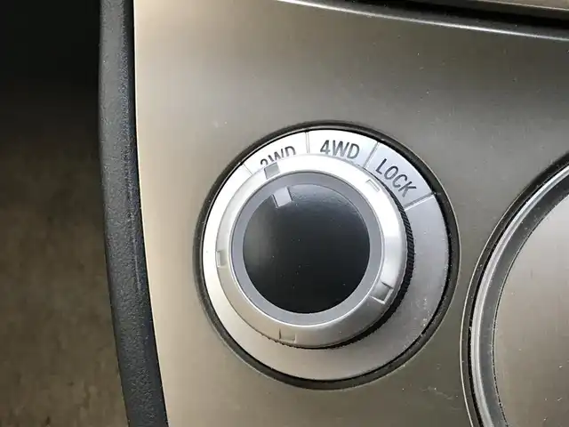 三菱 デリカＤ：５ G－Power package 富山県 2008(平20)年 8.5万km ディープブラックマイカ 4WD/社外ナビ/フルセグTV/Bluetooth/バックカメラ/クルーズコントロール/片側パワースライドドア/スマートキー/スペアキー１本/パドルシフト/オートライト/電動格納ミラー/ウインカーミラー