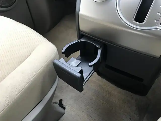 三菱 デリカＤ：５ G－Power package 富山県 2008(平20)年 8.5万km ディープブラックマイカ 4WD/社外ナビ/フルセグTV/Bluetooth/バックカメラ/クルーズコントロール/片側パワースライドドア/スマートキー/スペアキー１本/パドルシフト/オートライト/電動格納ミラー/ウインカーミラー