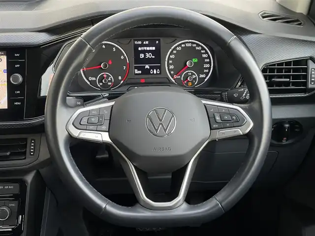 フォルクスワーゲン ＶＷ Ｔ－クロス TSI アクティブ 山梨県 2021(令3)年 1万km ライムストーングレーM ワンオーナー車/ＡＣＣ/ＬＫＡ/ＢＳＭ/パークアシスト/前後ドラレコ/純正メモリナビ/ＡｐｐｌｅＣａｒＰｌａｙ/ＡｎｄｏｒｏｉｄＡｕｔｏ/ＢＴ/ＵＳＢ/ＥＴＣ２．０/取扱説明書/保証書