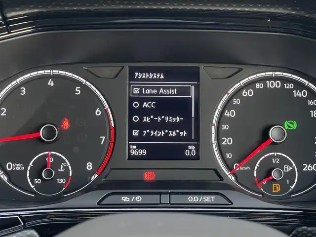 フォルクスワーゲン ＶＷ Ｔ－クロス TSI アクティブ 山梨県 2021(令3)年 1万km ライムストーングレーM ワンオーナー車/ＡＣＣ/ＬＫＡ/ＢＳＭ/パークアシスト/前後ドラレコ/純正メモリナビ/ＡｐｐｌｅＣａｒＰｌａｙ/ＡｎｄｏｒｏｉｄＡｕｔｏ/ＢＴ/ＵＳＢ/ＥＴＣ２．０/取扱説明書/保証書