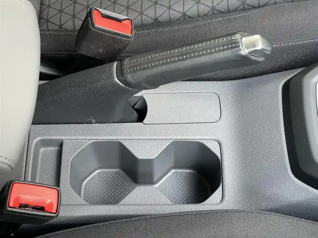 フォルクスワーゲン ＶＷ Ｔ－クロス TSI アクティブ 山梨県 2021(令3)年 1万km ライムストーングレーM ワンオーナー車/ＡＣＣ/ＬＫＡ/ＢＳＭ/パークアシスト/前後ドラレコ/純正メモリナビ/ＡｐｐｌｅＣａｒＰｌａｙ/ＡｎｄｏｒｏｉｄＡｕｔｏ/ＢＴ/ＵＳＢ/ＥＴＣ２．０/取扱説明書/保証書