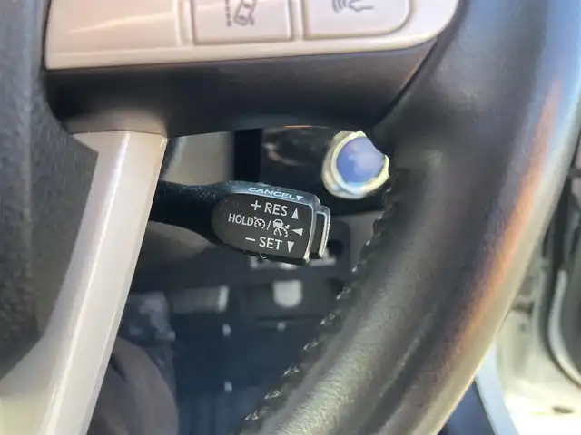 トヨタ プリウス Sセーフティプラス 富山県 2017(平29)年 6.4万km ホワイトパールクリスタルシャイン サンルーフ／/モデリスタ風フルエアロ／/ＡＬＰＩＮＥ製８インチナビ／/フルセグＴＶ／/Ｂｌｕｅｔｏｏｔｈ／/ＤＶＤ再生／/レーダークルーズコントロール／/レーンキープアシスト／/ビルトインＥＴＣ/LEDオートライト//LEDフォグライト/