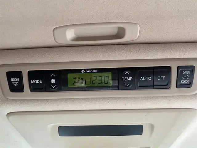 トヨタ アルファード 350G Lパッケージ 鹿児島県 2012(平24)年 14.1万km ブラック モデリスタエアロ/サンルーフ/フリップダウンモニター/純正ナビ/　　CD/DVD/BT/フルセグ/バックカメラ/両側パワースライドドア/クルーズコントロール/HIDオートライト/シートヒーター/社外19インチアルミホイール/ステアリングスイッチ/リアオートエアコン/アイドリングストップ/スマートキー/ETC