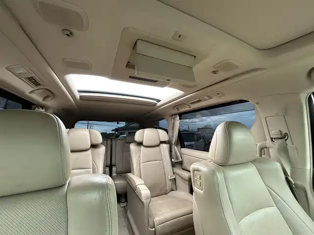 トヨタ アルファード 350G Lパッケージ 鹿児島県 2012(平24)年 14.1万km ブラック モデリスタエアロ/サンルーフ/フリップダウンモニター/純正ナビ/　　CD/DVD/BT/フルセグ/バックカメラ/両側パワースライドドア/クルーズコントロール/HIDオートライト/シートヒーター/社外19インチアルミホイール/ステアリングスイッチ/リアオートエアコン/アイドリングストップ/スマートキー/ETC