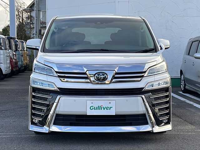 トヨタ ヴェルファイア Z Gエディション 徳島県 2020(令2)年 5.7万km ホワイトパールクリスタルシャイン 純正メーカーディスプレイオーディオ/（BT/DISC）/フリップダウンモニター/サンルーフ/追従式クルーズコントロール/レザーシート/D/N席シートヒーター/D/N席エアシート/D/N席パワーシート/前後コーナーセンサー/両側電動スライドドア/シーケンシャルターンランプ/3限LEDヘッドライト/純正フロアマット/ナノイー