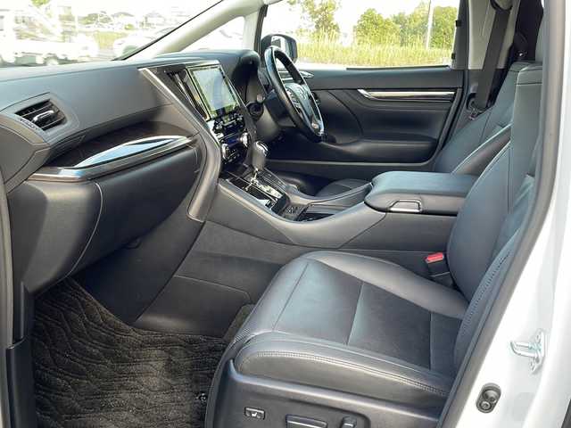 トヨタ ヴェルファイア Z Gエディション 徳島県 2020(令2)年 5.7万km ホワイトパールクリスタルシャイン 純正メーカーディスプレイオーディオ/（BT/DISC）/フリップダウンモニター/サンルーフ/追従式クルーズコントロール/レザーシート/D/N席シートヒーター/D/N席エアシート/D/N席パワーシート/前後コーナーセンサー/両側電動スライドドア/シーケンシャルターンランプ/3限LEDヘッドライト/純正フロアマット/ナノイー