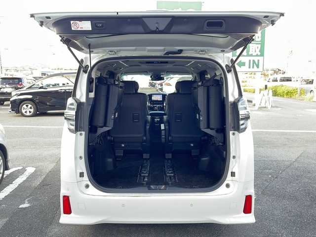 トヨタ ヴェルファイア Z Gエディション 徳島県 2020(令2)年 5.7万km ホワイトパールクリスタルシャイン 純正メーカーディスプレイオーディオ/（BT/DISC）/フリップダウンモニター/サンルーフ/追従式クルーズコントロール/レザーシート/D/N席シートヒーター/D/N席エアシート/D/N席パワーシート/前後コーナーセンサー/両側電動スライドドア/シーケンシャルターンランプ/3限LEDヘッドライト/純正フロアマット/ナノイー